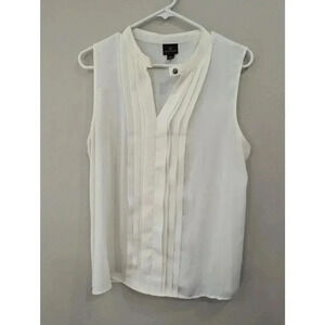 Woman's ivory shell tank w/pleated front detail & button neck, Worthington, L